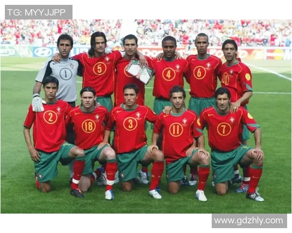 中国足球明星的崛起与荣耀：探寻最红球员背后的故事与成就